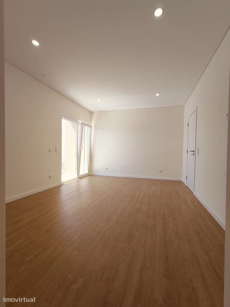 Moradia Geminada T3 com duas Suítes - Oferta 1% do valor de aquisição-48