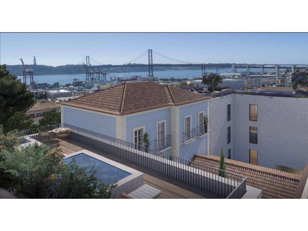 Apartamento T3 com varanda e estacionamento na Estrela-22