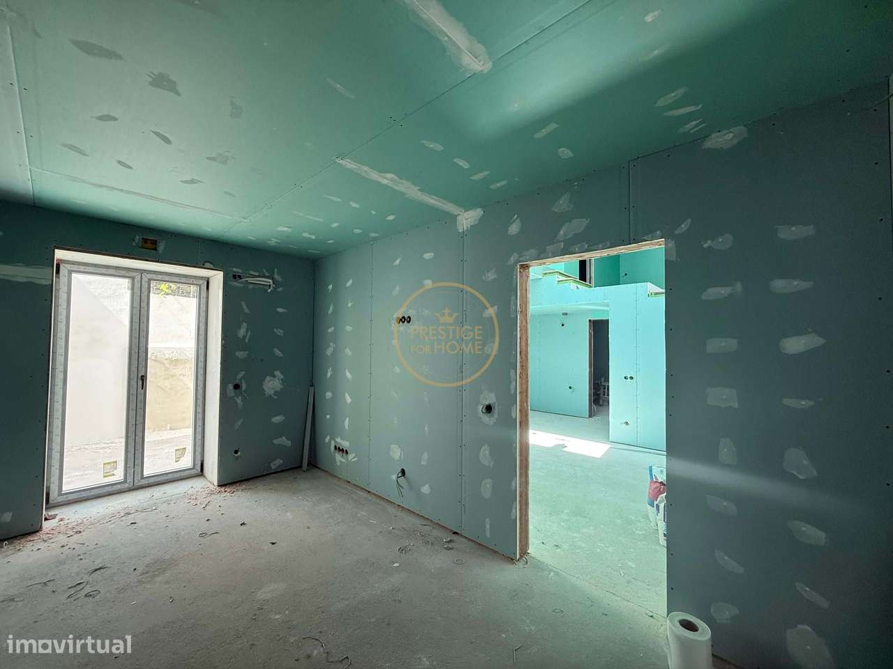 Encantadora moradia em fase final de construção, localizada na pacata-27