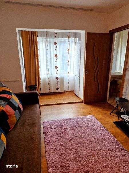 Inchiriez garsoniera Ploiesti central ( zona Tribunal nou ) - Imagine principală: 4/5