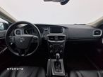 Volvo V40 - 17