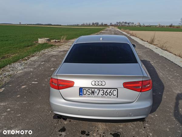 Audi A4 2.0 TFSI Multitronic - 11