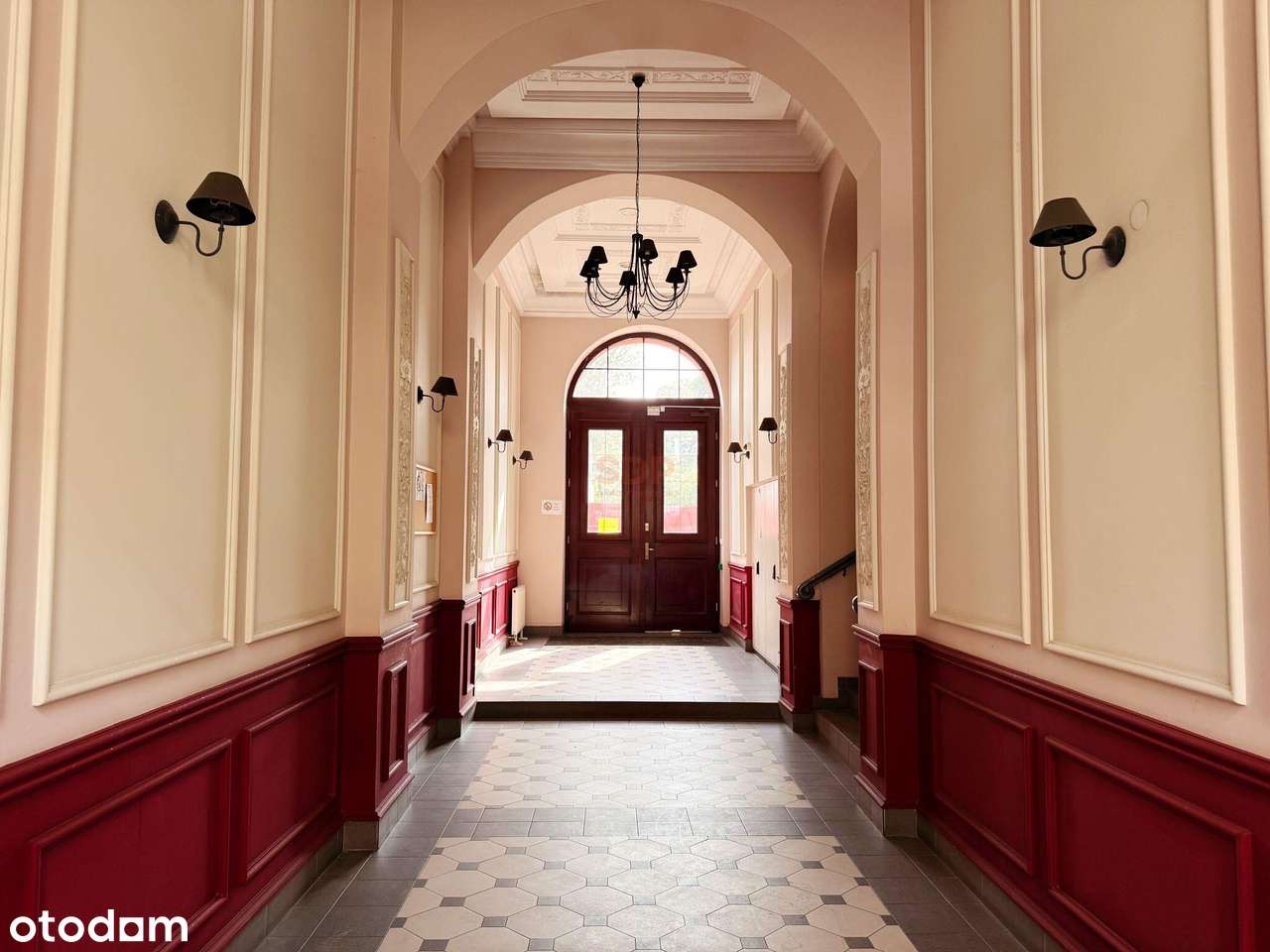 Wyremontowana kamienica przez dewelopera - Pełny obrazek: 4/10