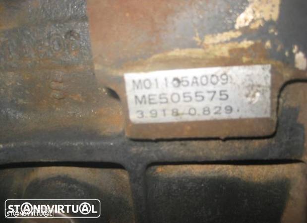 Caixa de Velocidade Mitsubishi L200 2.5TD 2004 - 1