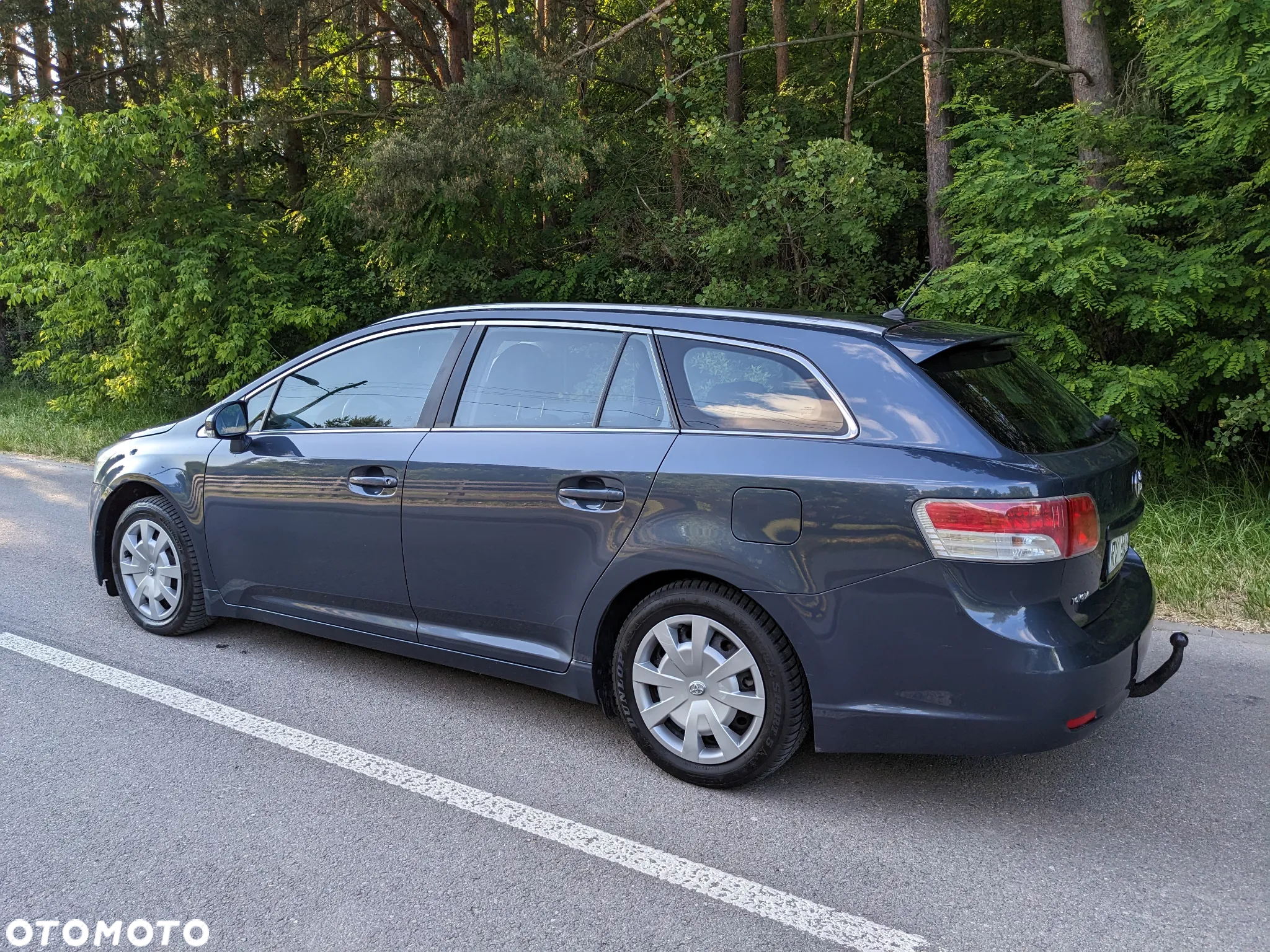 Toyota Avensis 2.0 D-4D Luna - 14