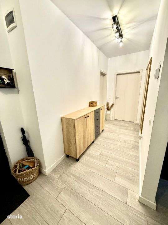 Apartament 3 camere, 77mp mobilat,utilat, garaj, boxa, 2 bai, etaj 2/4 - Imagine principală: 5/17