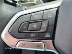 Volkswagen Passat 2.0 TDI SCR Elegance DSG - 17