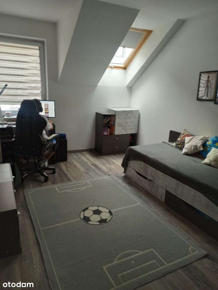 Dom na sprzedaż - Halemba  - Cena do negocjacji-15