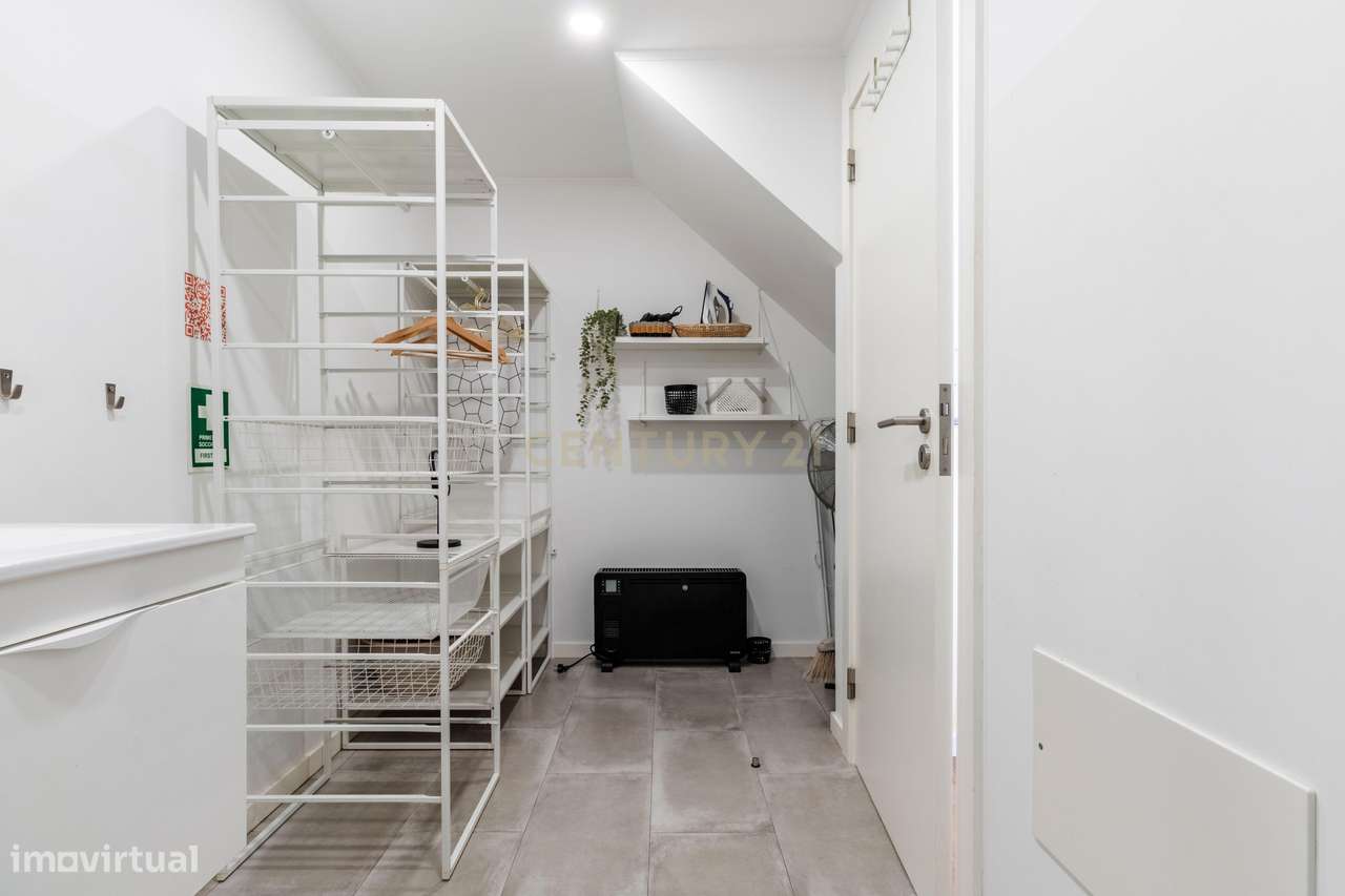 T0 + T1 Mobilados | Licença de AL | Prédio Reabilitado | Estrela / Cam-15