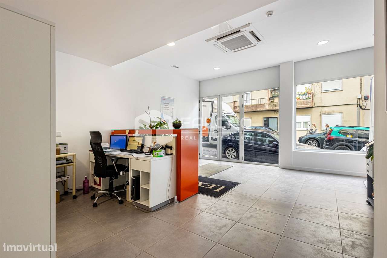 Loja T7 Venda em Santarém (Marvila), Santa Iria da Ribeira de Santarém-8