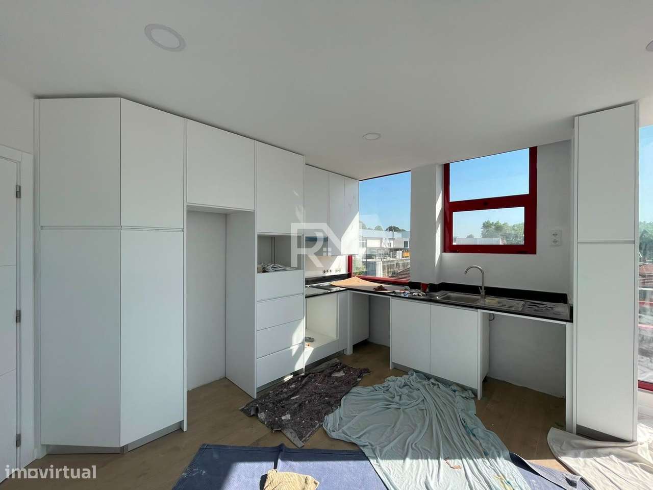 APARTAMENTO T2 EM REMODELAÇÃO COM TERRAÇO E COM VARANDA | CENTRO DE...-14