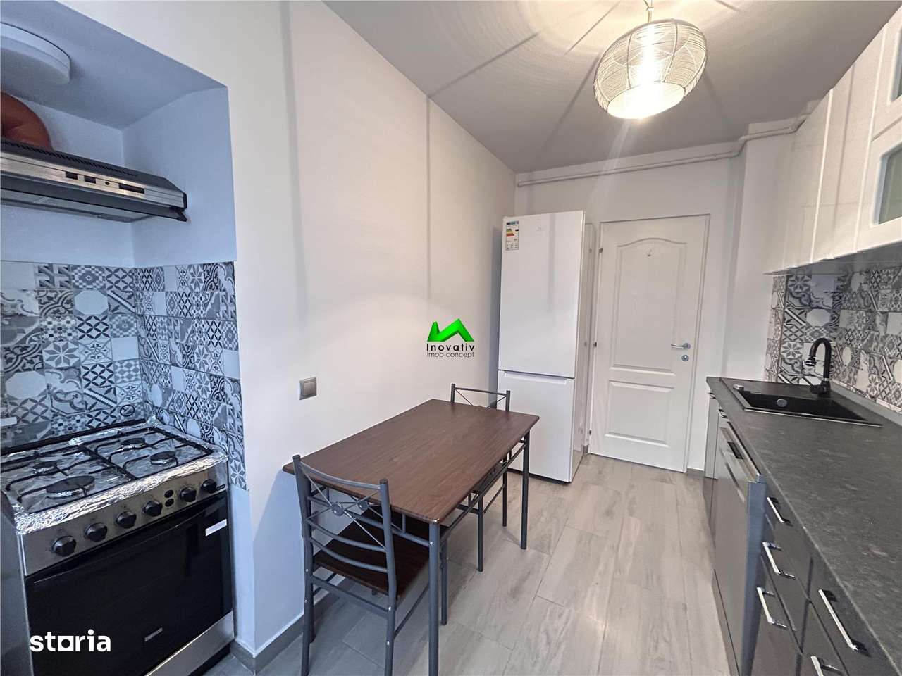 Apartament de închiriat 3 camere 2 bai Sibiu Strand - Imagine principală: 4/13