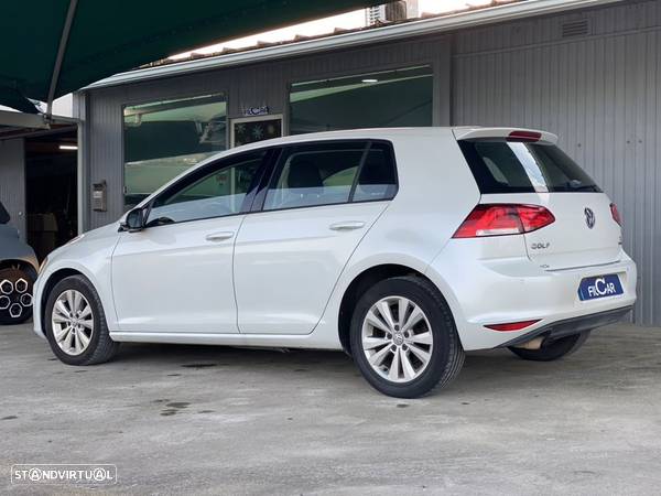 VW Golf 1.6 TDi Confortline DSG - 5