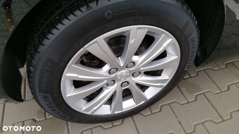 Peugeot 308 PureTech 110 Stop & Start Style - 8