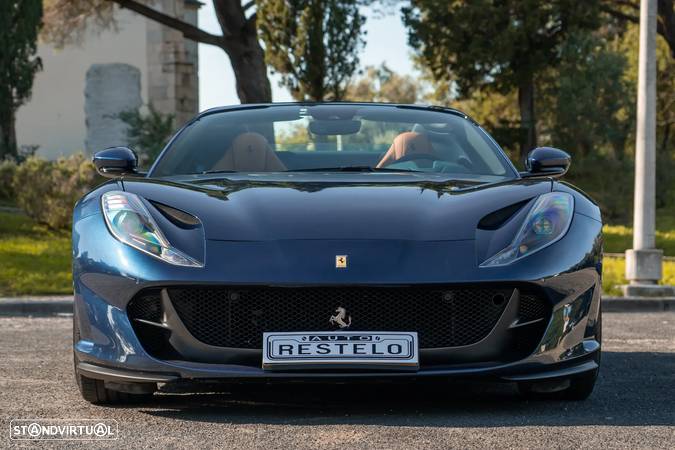 Ferrari 812 Superfast Standard - 2