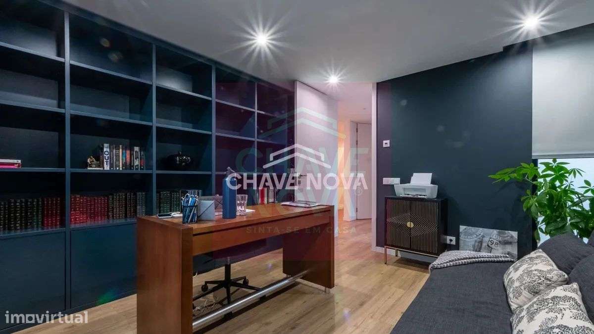 Moradia T4 de Luxo em Milheirós - Grande imagem: 2/39