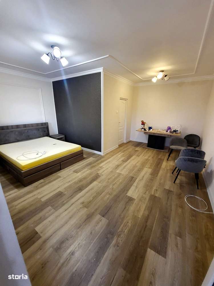 Casă cu etaj, complet renovată, în zona General –  mutare imediată!-5