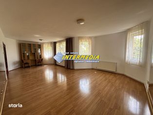 Vanzare Casa D+P+2E+Pod garaj curte cu 10 camere Alba Iulia Cetate