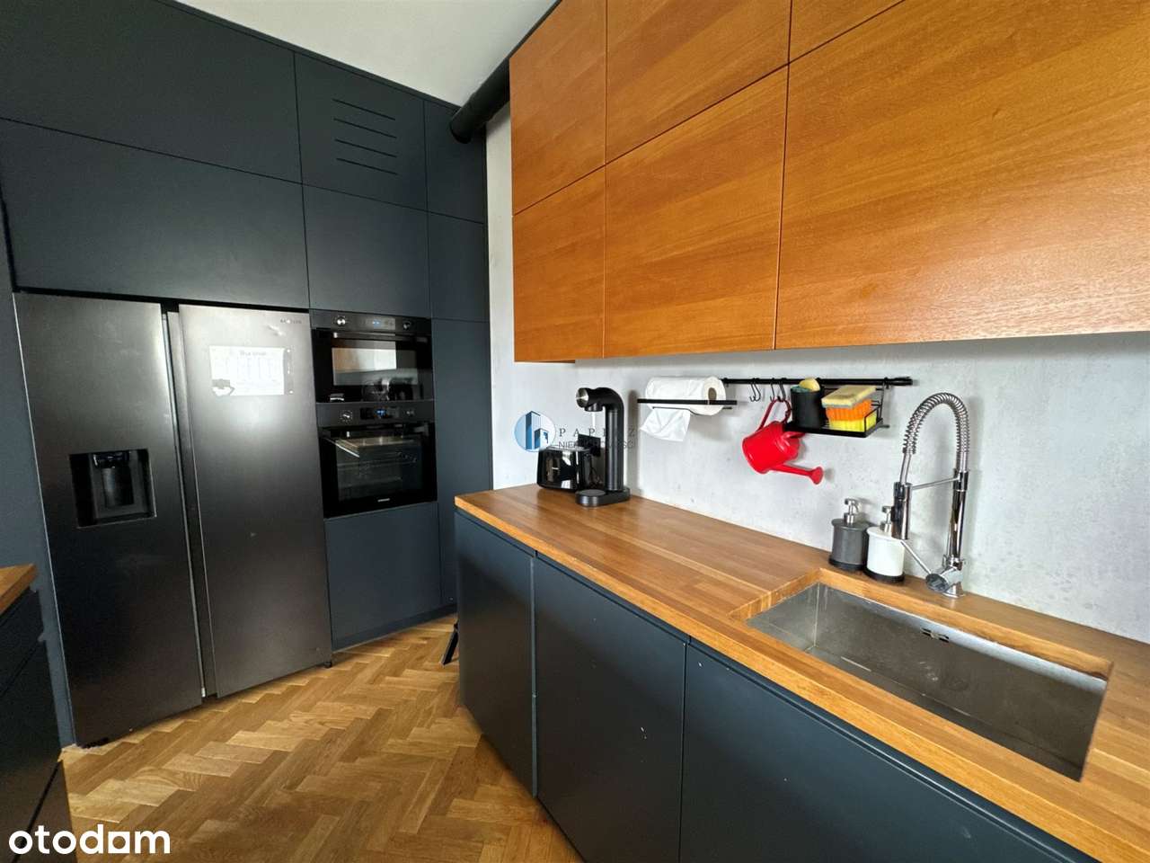 nowoczesne mieszkanie 3 metry wysokości, taras 10-4