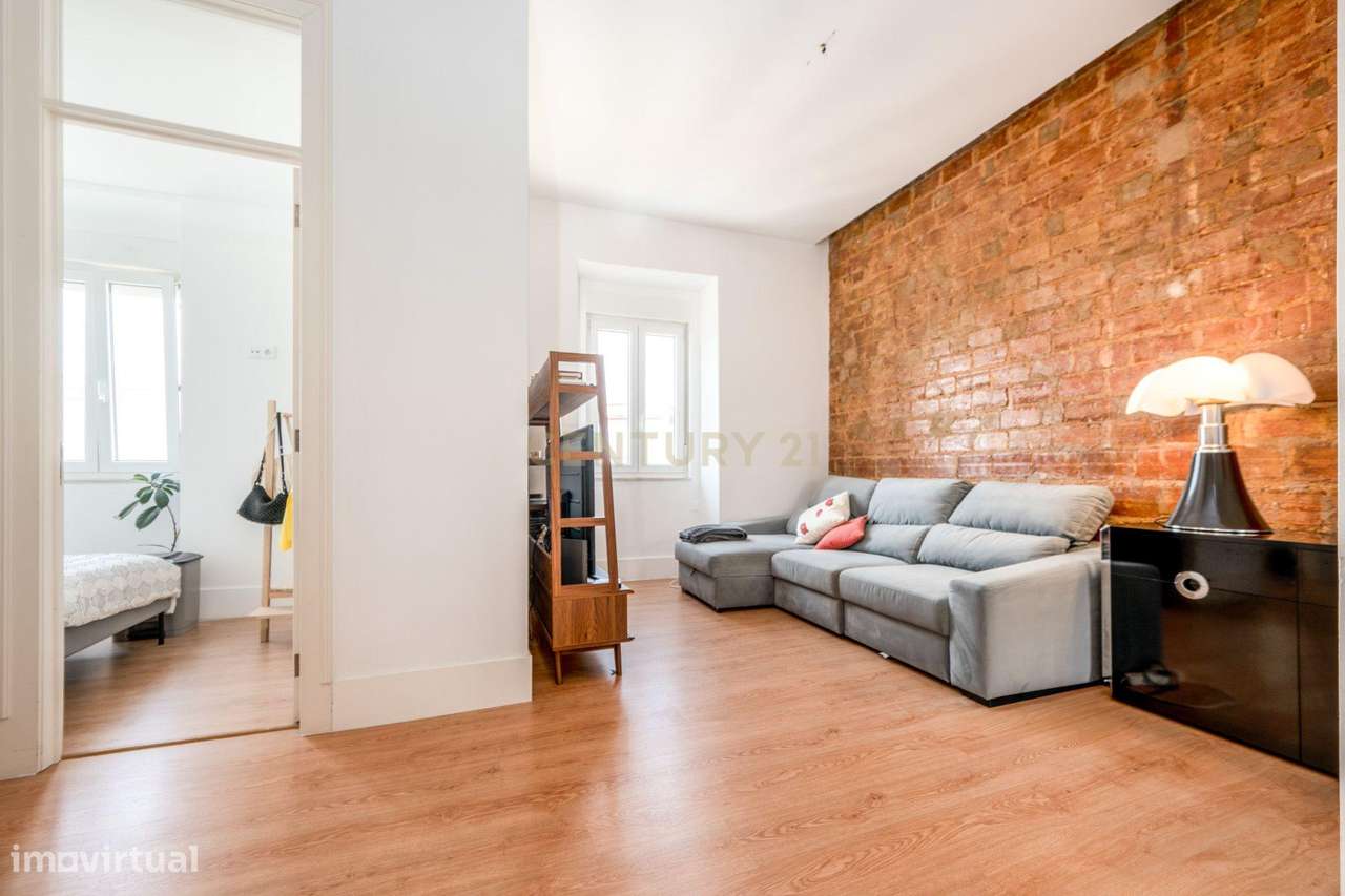 T2 Renovado em Alcântara | Lisboa-4