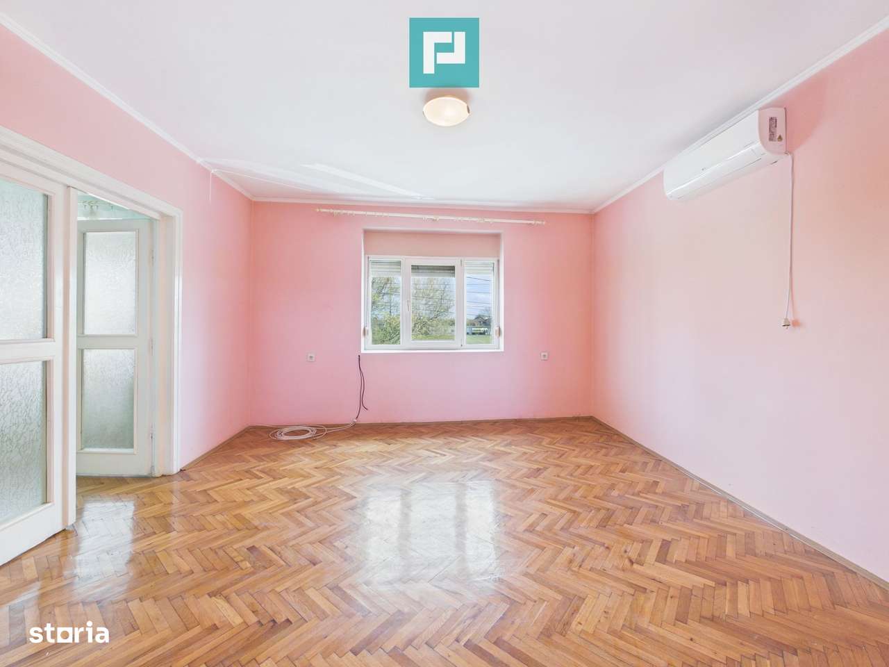 Casă cu 7 camere, ideală pentru familie, Grădiște - Imagine principală: 2/14