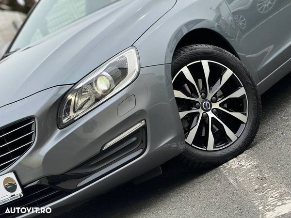 Volvo S60 D2 - 12