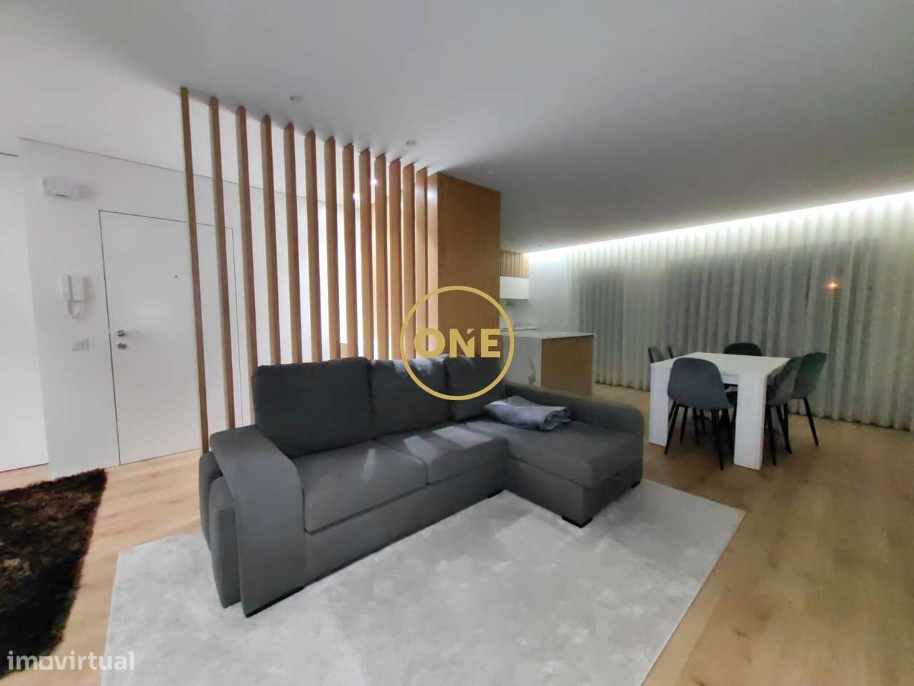 Apartamento T3 para Venda - 1ª Linha da Praia de Aver-o-Mar - Grande imagem: 3/19