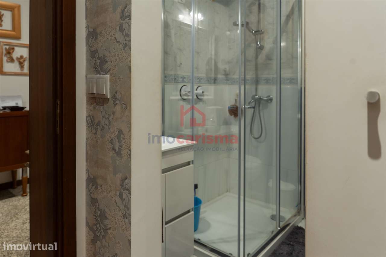 Apartamento T3 no centro de Vila das Aves, Santo Tirso-17