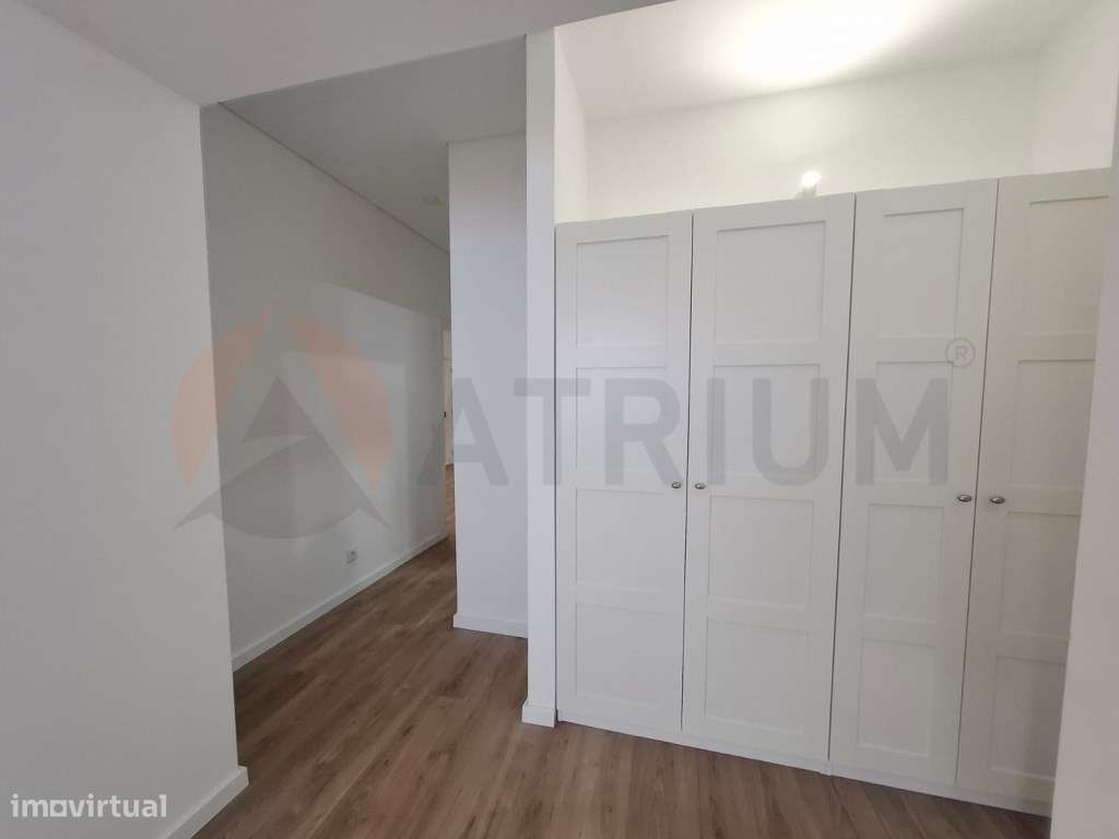 Apresento-lhe este magnífico apartamento, localizado no coração de ...-11