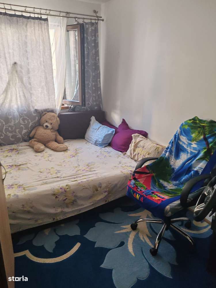 Apartament  3 camere, confort 2, str Sirenei - Imagine principală: 4/9