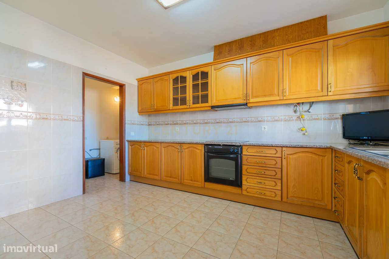 Apartamento T3 em Silves, Faro-1