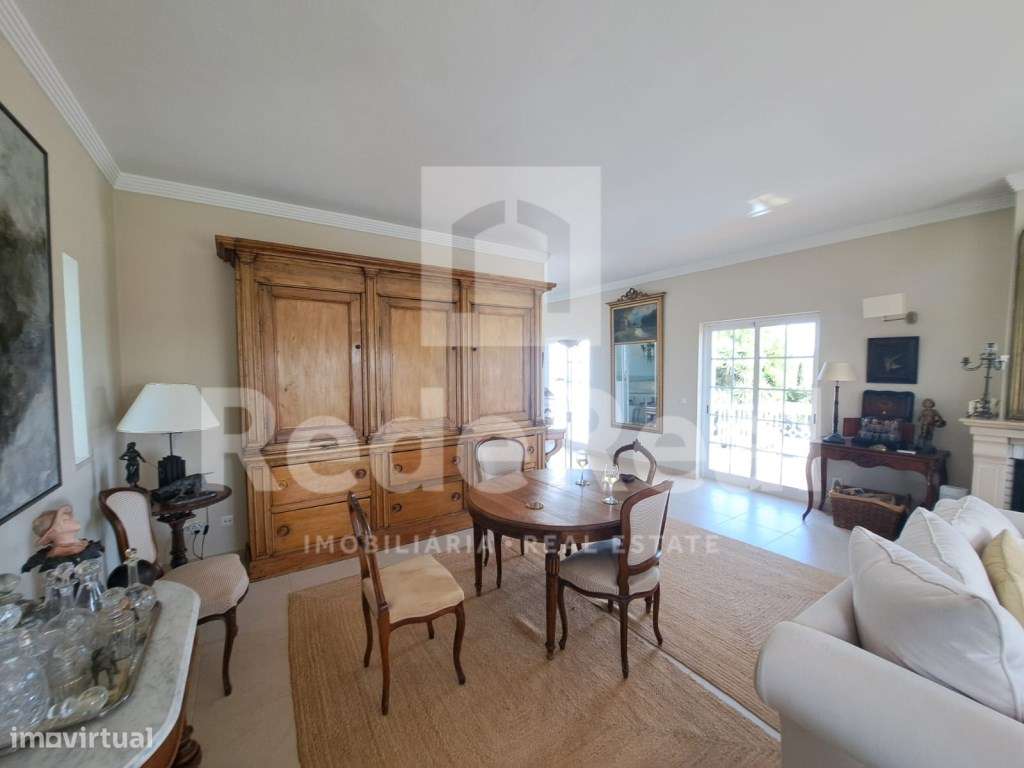 Moradia T5 c/ piscina e amplo terreno - Grande imagem: 4/38