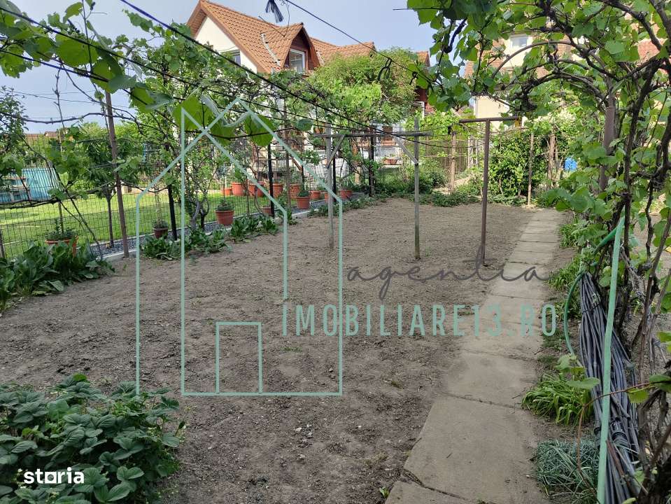 De vanzare apartament la Vila Saseasca, 3 camere, garaj si 491mp teren-11