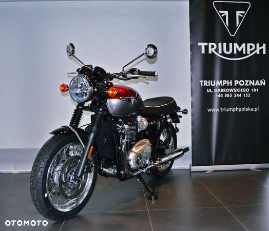 Triumph Bonneville - 1