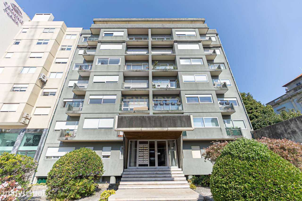 Apartamento T3 com garagem em box para arrendamento na Avenida da Boav - Grande imagem: 3/47