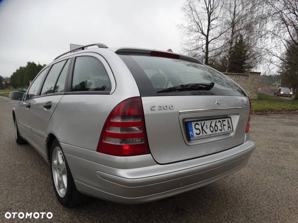 Mercedes-Benz Klasa C 200 T CDI Elegance - 4