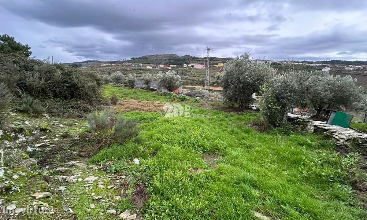 Terreno 2.000m² - Baldornas