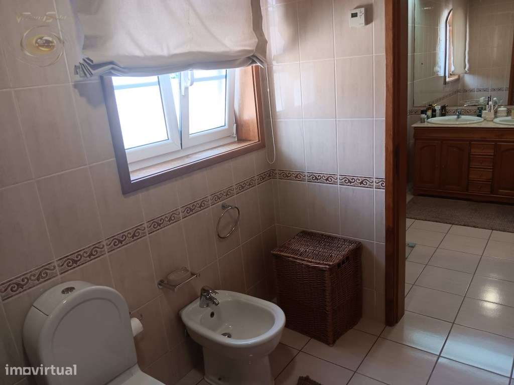 Moradia T3+1 com recheio.-31