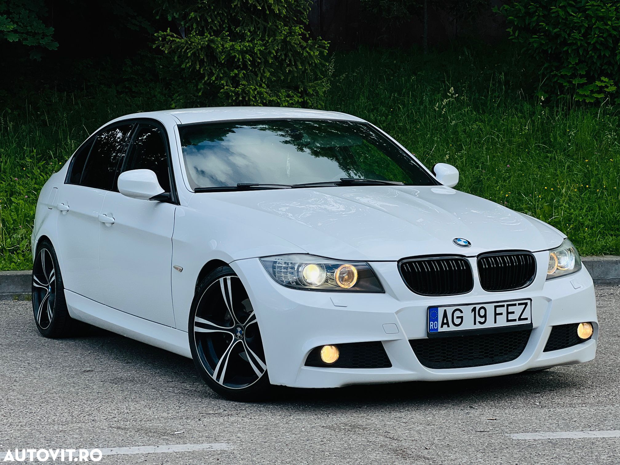 BMW Seria 3 318d - 1