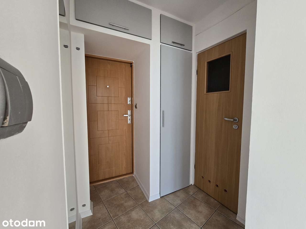 Mieszkanie w bloku z cegły blisko Manufaktury-7