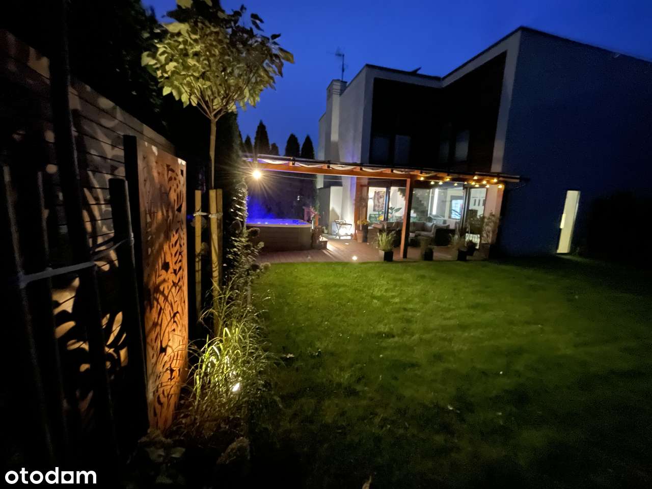 Komfortowy dom z pięknym ogrodem i widokiem na las. TOP LOKALIZACJA !! - Pełny obrazek: 5/17