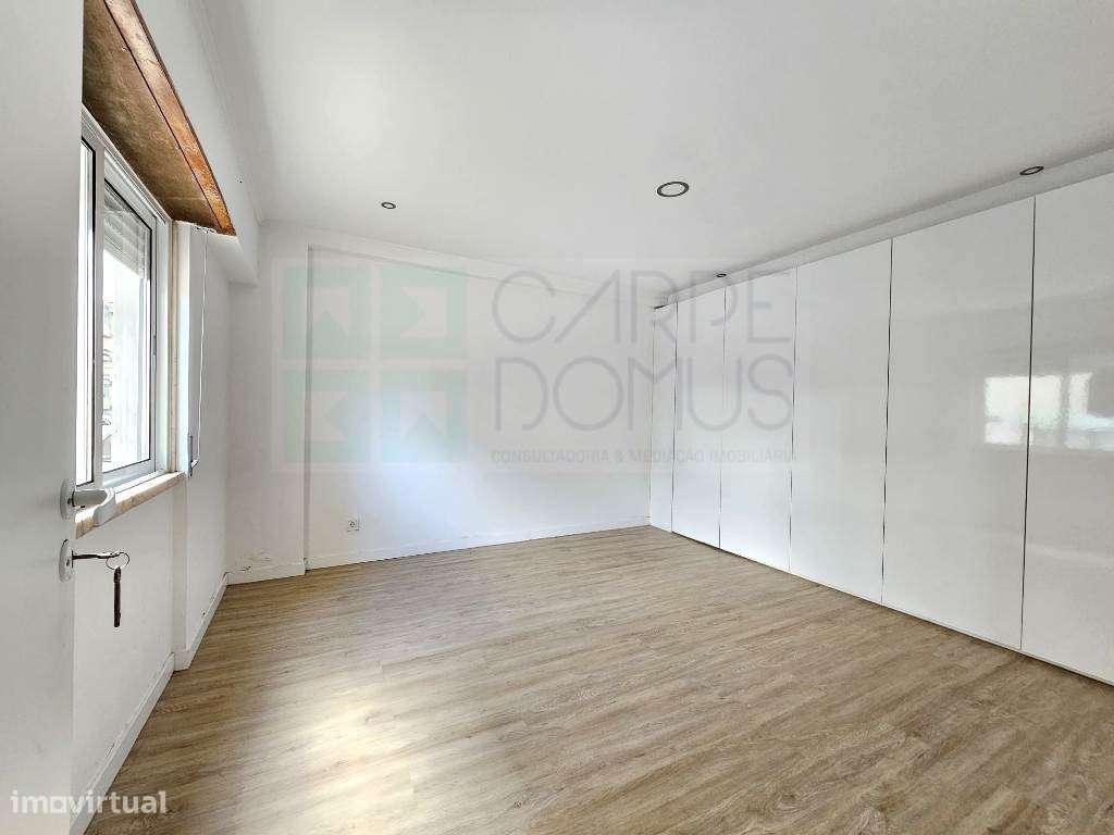 Espaçoso apartamento T3 na Ramada, Odivelas-25