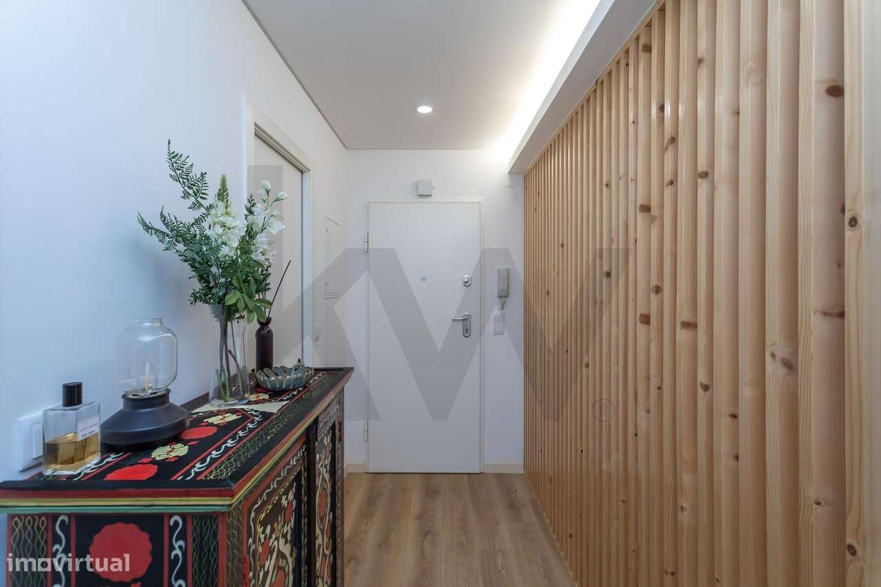 Apartamento T2 em Carnaxide - ONDE A PERSONALIDADE E O REQUINTE SE SEN-15