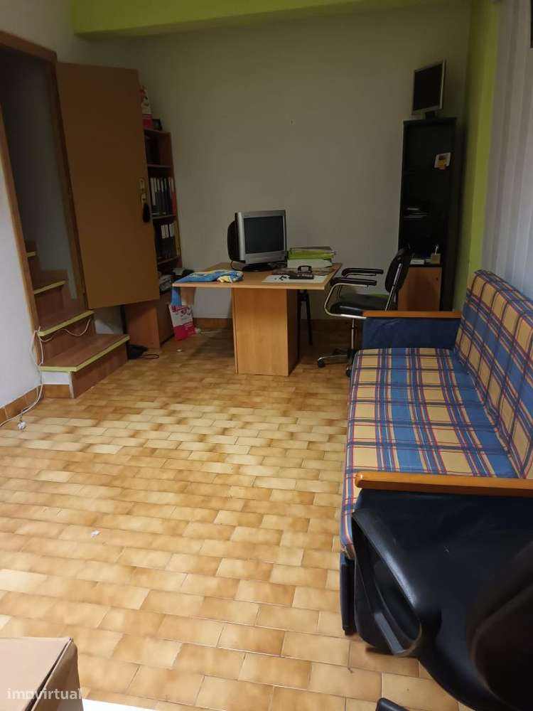 loja local movimentado - Grande imagem: 4/5