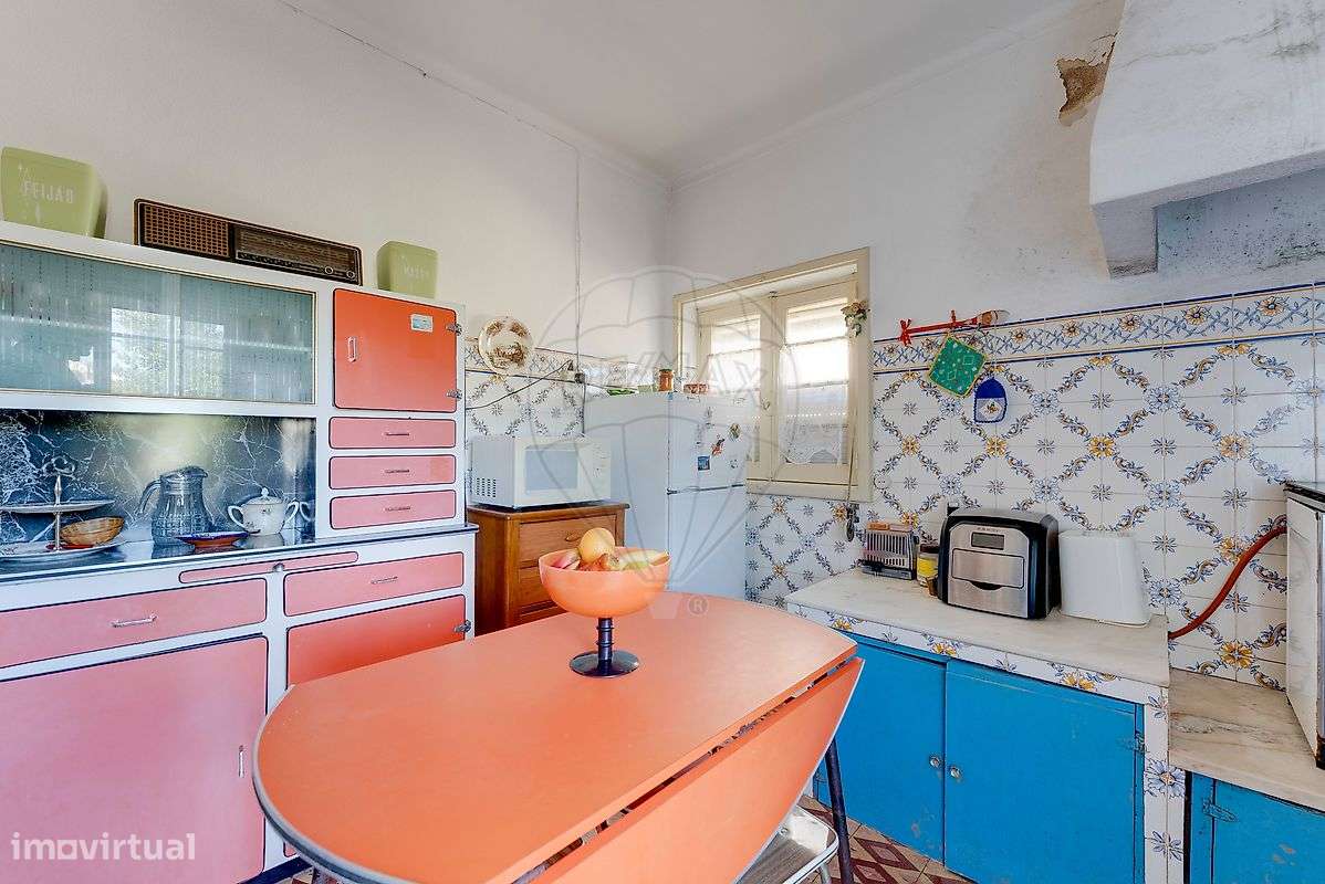 Moradia T6 | 2 Andares com Utilização Independente | Lote 1048m2-6