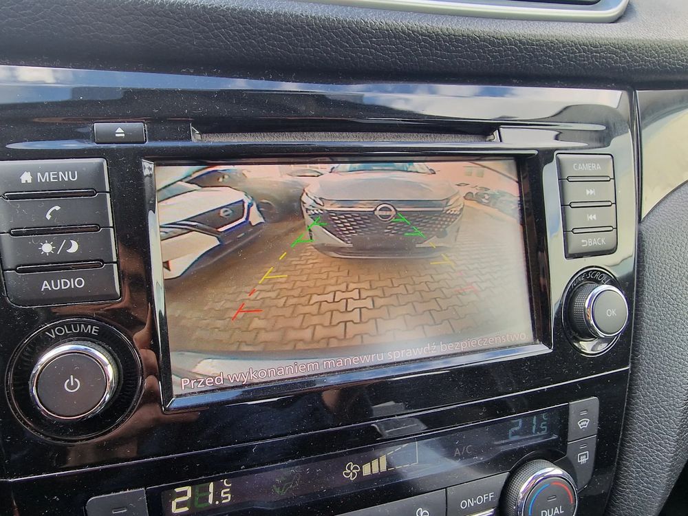 Kamera Cofania / Podgrzewane Fotele / Podgrzewana Przednia Szyba