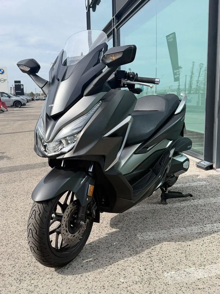 Honda Forza