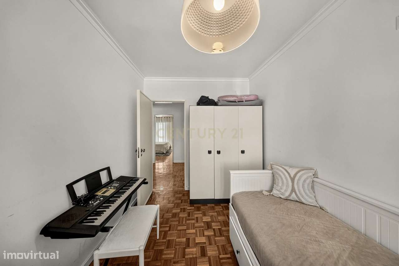 Apartamento T3 com Excelente Localização | Espaço | Luz | Centralidade-22