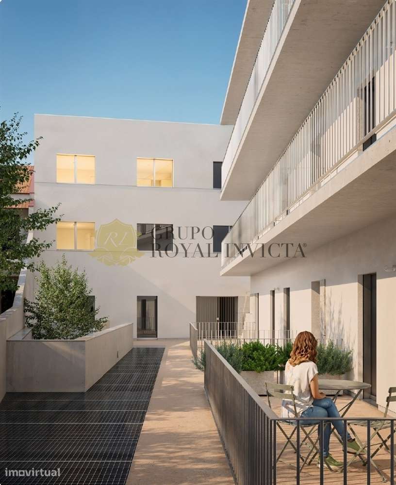 T2 com Terraço junto ao Parque Oriental – Campanhã, Porto-0