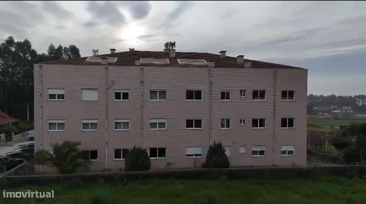 T4 DUPLEX COBERTURA,196 m², 4 Varandas/Solários, Garagem em Arcozelo-27